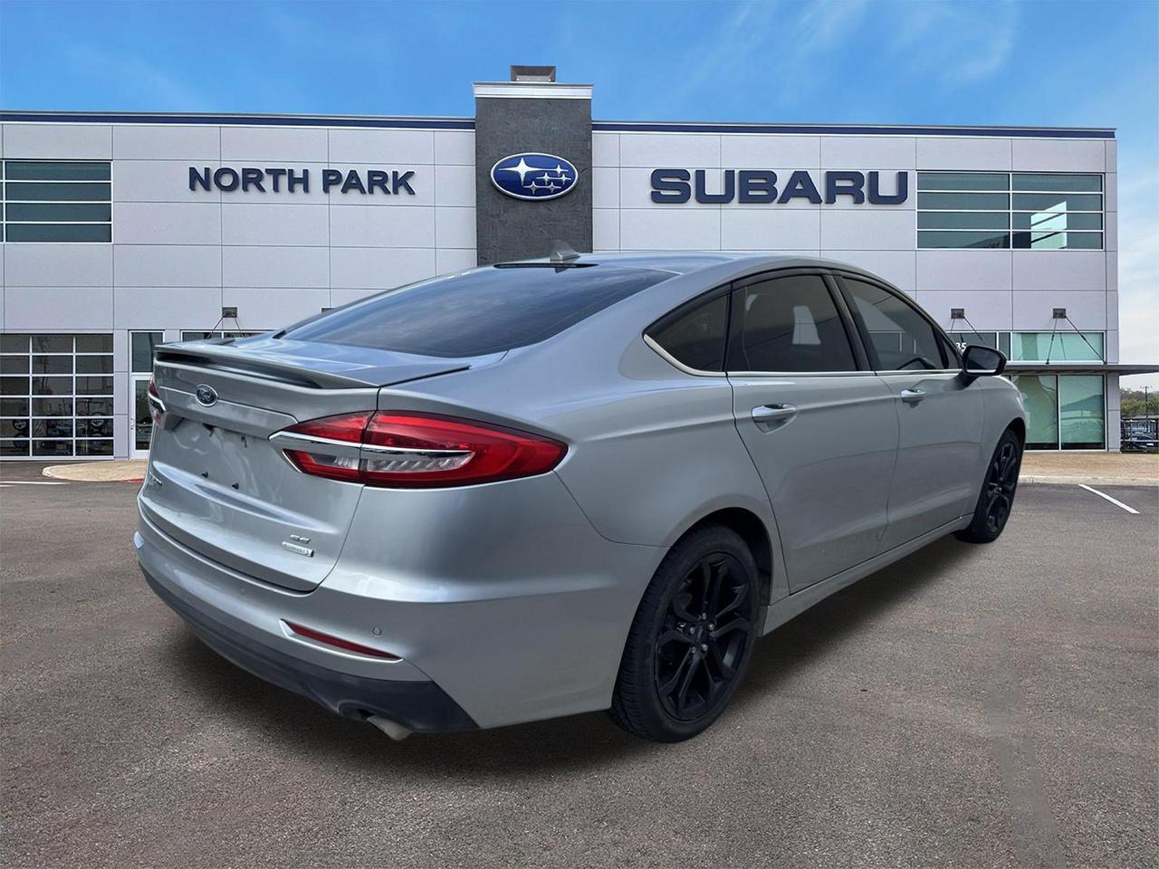 2020 Ford Fusion SE