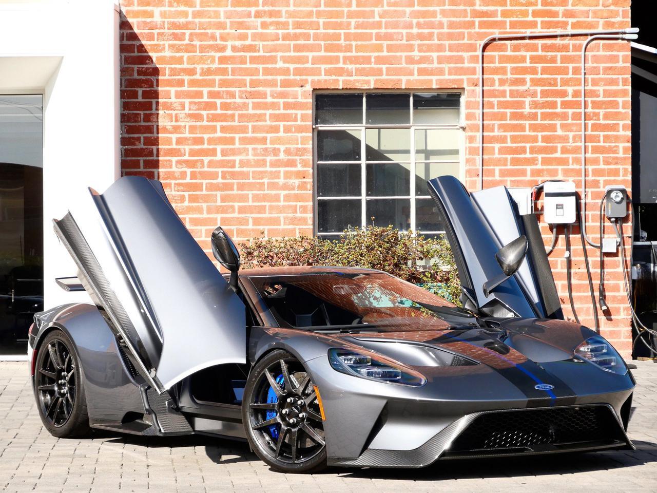 2020 Ford GT Carbon Series Carbon Series Lawrence KS