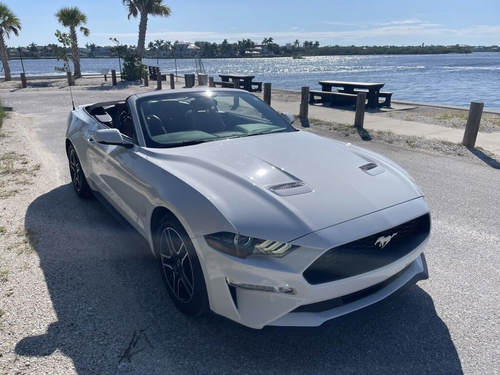 2020 Ford Mustang ECOBOOST PREMIUM~NAVIGATION~POWER SEATS~POWER LOCKS AND WINDOWS~ Sarasota FL