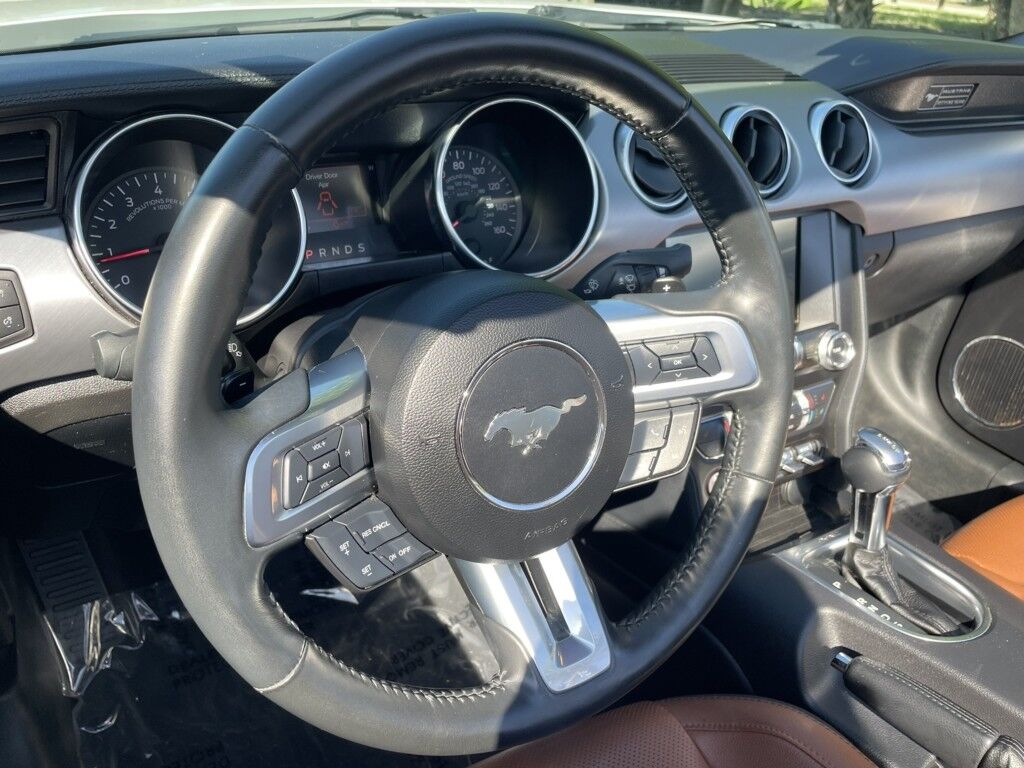 2020 Ford Mustang ECOBOOST PREMIUM~NAVIGATION~POWER SEATS~POWER LOCKS AND WINDOWS~ Sarasota FL