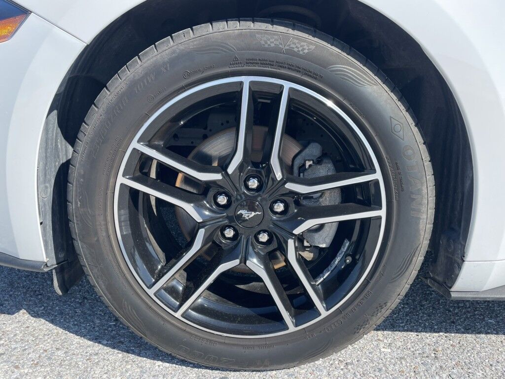 2020 Ford Mustang ECOBOOST PREMIUM~NAVIGATION~POWER SEATS~POWER LOCKS AND WINDOWS~ Sarasota FL