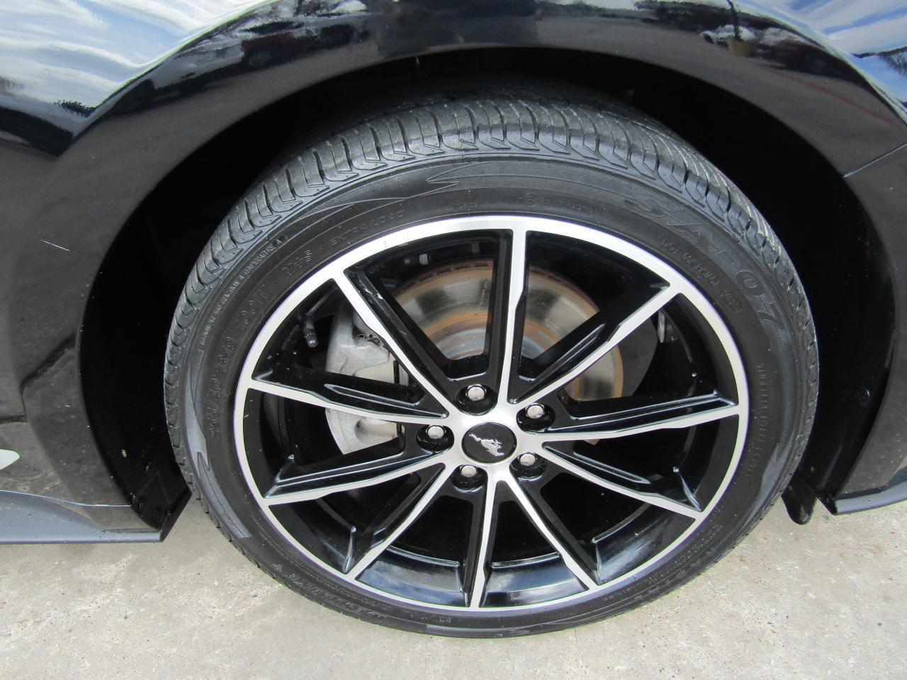 2020 Ford Mustang EcoBoost Fastback Grand Prairie TX