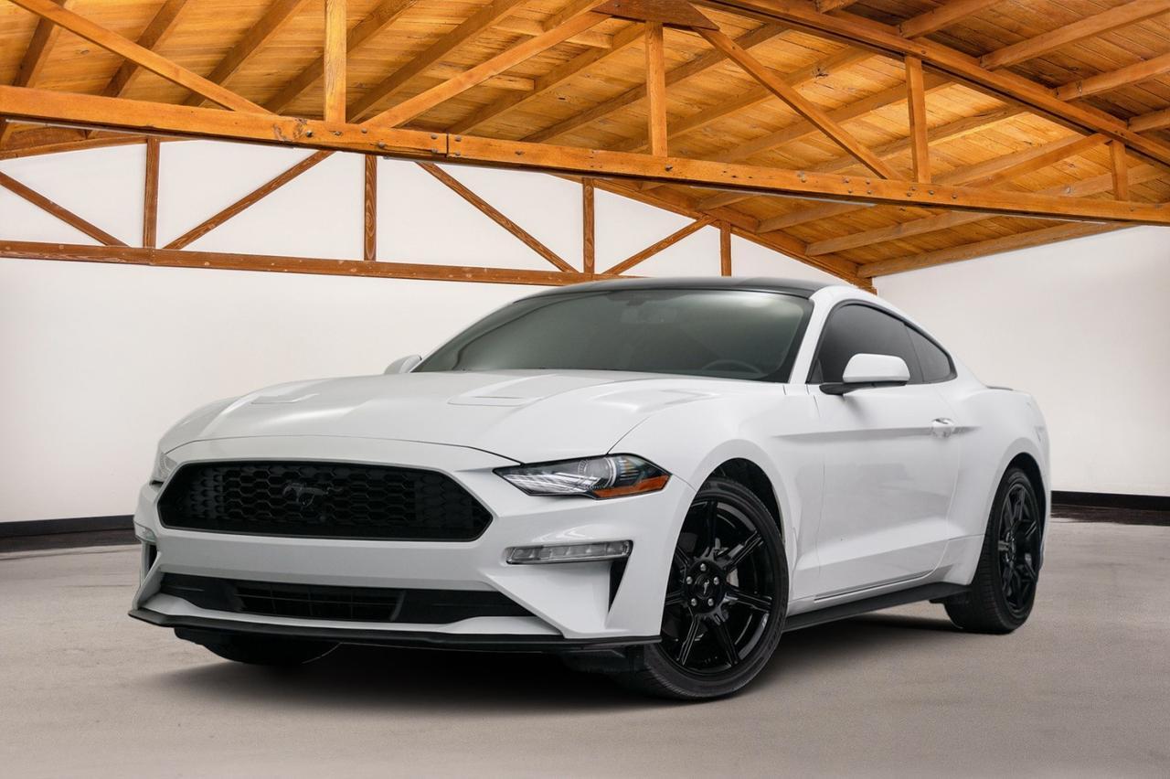 2020 Ford Mustang EcoBoost