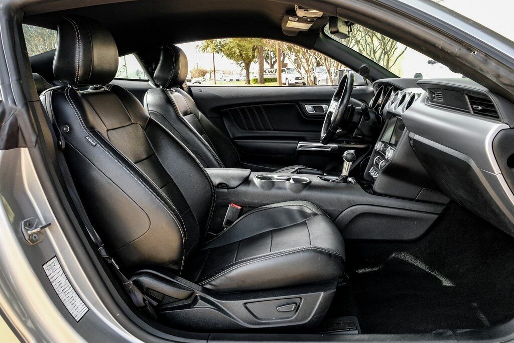 2020 Ford Mustang EcoBoost Premium Bradenton  FL