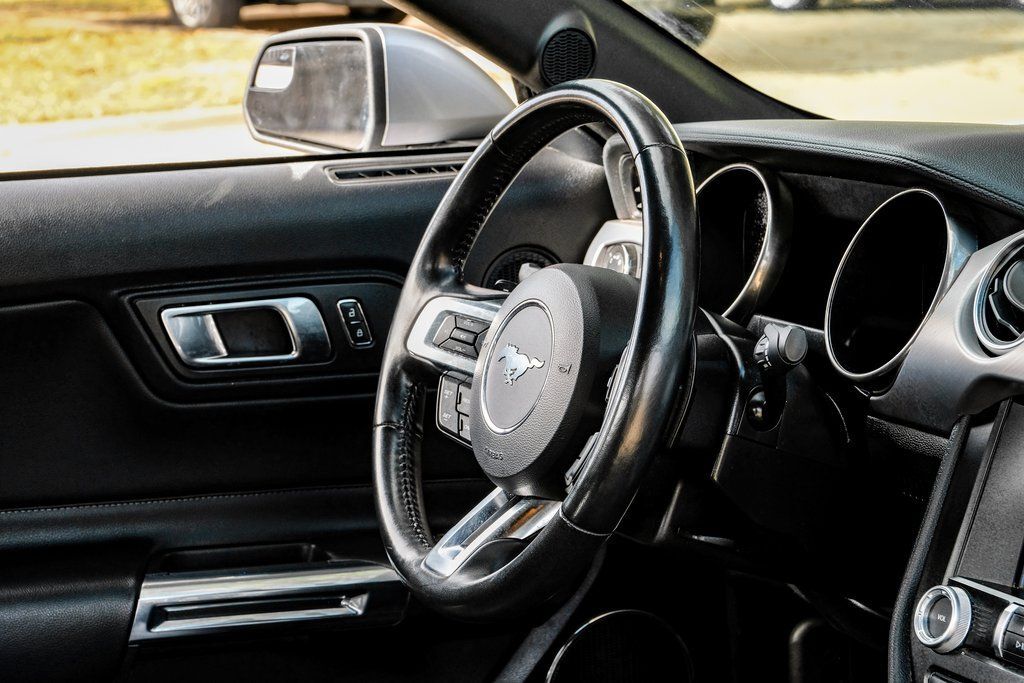 2020 Ford Mustang EcoBoost Premium Bradenton  FL