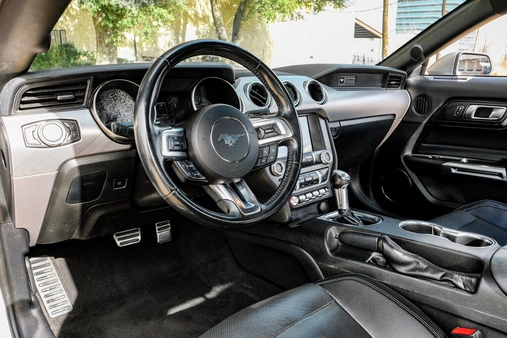 2020 Ford Mustang EcoBoost Premium Bradenton  FL