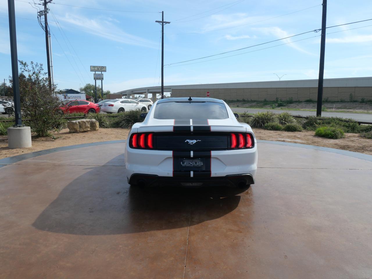 2020 Ford Mustang EcoBoost