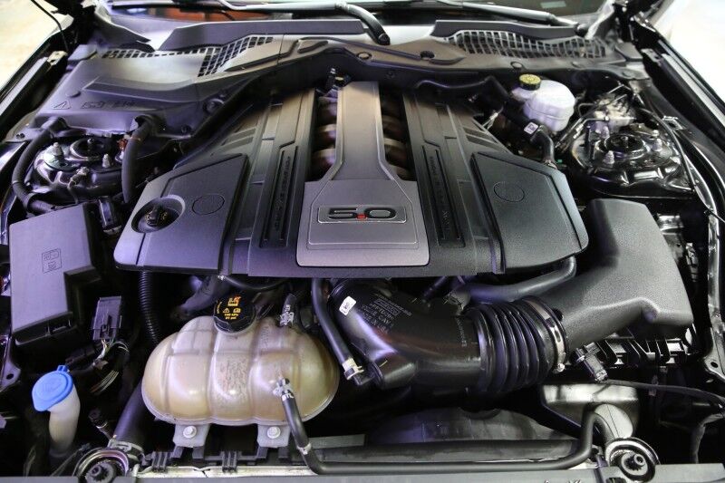 2020 Ford Mustang GT Premium Plainview NY