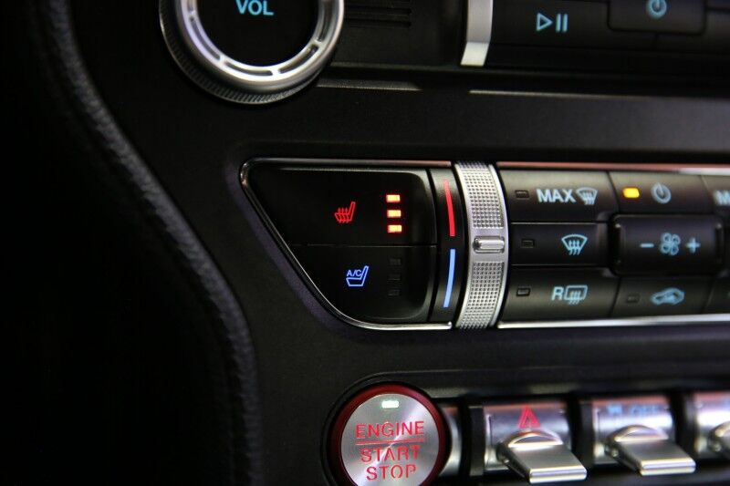 2020 Ford Mustang GT Premium Plainview NY