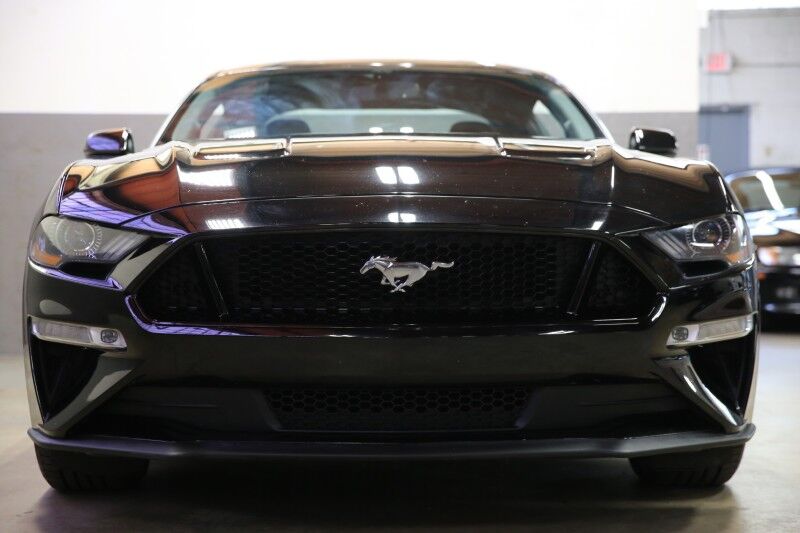 2020 Ford Mustang GT Premium Plainview NY