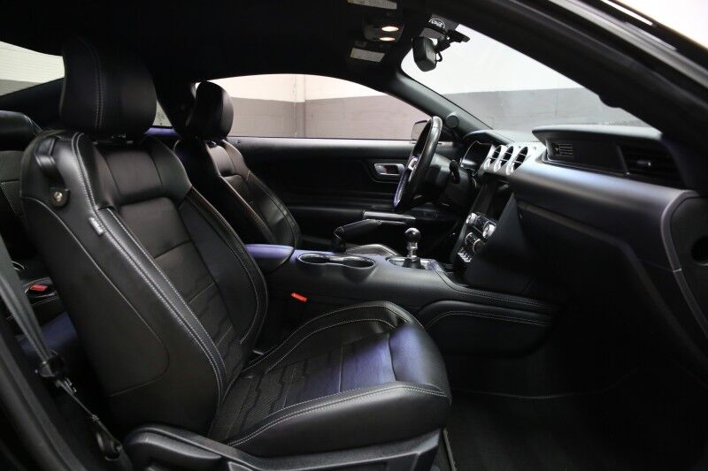 2020 Ford Mustang GT Premium Plainview NY