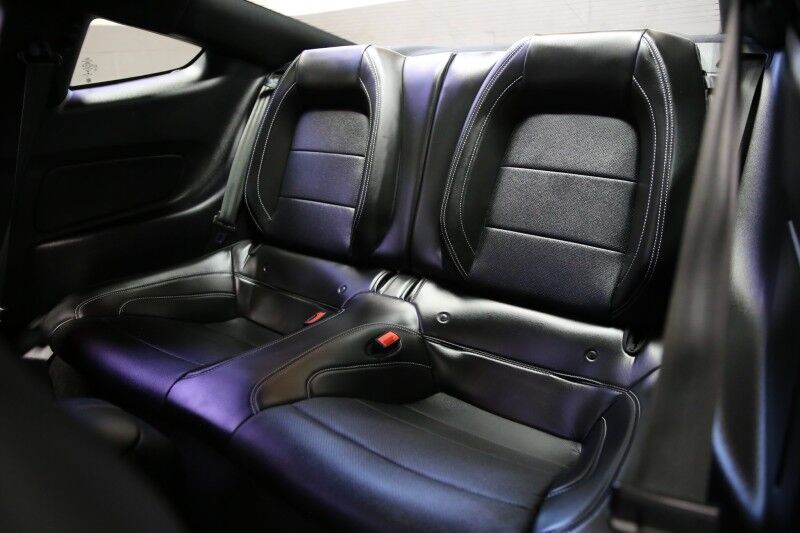 2020 Ford Mustang GT Premium Plainview NY