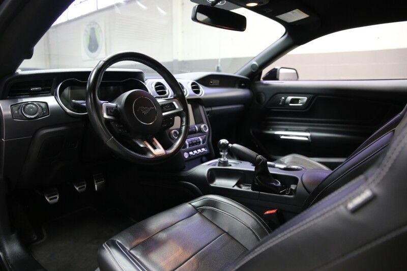 2020 Ford Mustang GT Premium Plainview NY