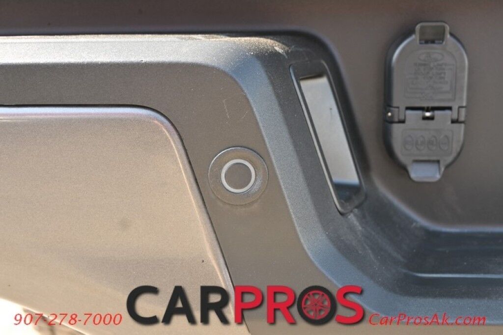2020 Ford Ranger XLT - 4X4 - Crew Cab - FX4 Off Road & Sport Appearance Pkg - Premium Cloth Seats - Apple CarPlay & Android Auto - Lane Departure & Blind Spot Alert - Back Up Camera - Keyless Entry - Rear Sensors - Cruise Control - Tonneau Cover - Tow Pkg - 1-Owner Anchorage AK
