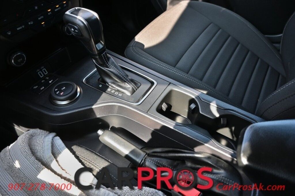 2020 Ford Ranger XLT - 4X4 - Off Road & Sport Pkg - Keyless Entry - Dual Climate Control -Trail Control - Backup Camera & Blind Spot - Lane Keep Assist - Power Folding Mirrors - Apple Carplay & Android Auto -Tonneau Cover - Engine Block Heater -Tow PKG -1- Owner Anchorage AK