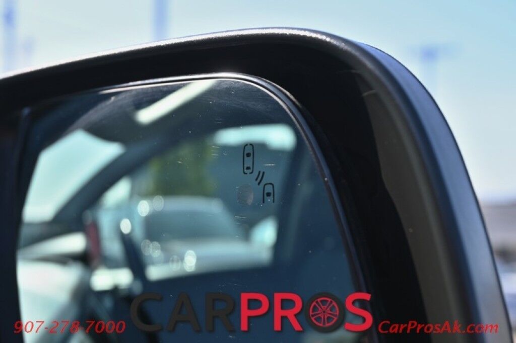 2020 Ford Ranger XLT - 4X4 - Off Road & Sport Pkg - Keyless Entry - Dual Climate Control -Trail Control - Backup Camera & Blind Spot - Lane Keep Assist - Power Folding Mirrors - Apple Carplay & Android Auto -Tonneau Cover - Engine Block Heater -Tow PKG -1- Owner Anchorage AK