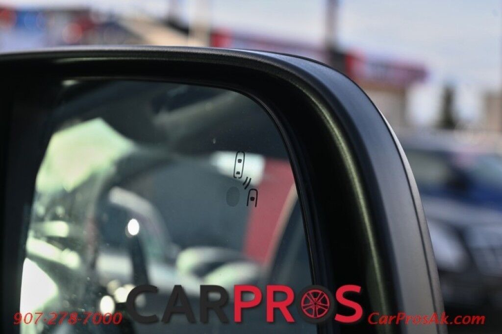 2020 Ford Ranger XLT - 4X4 - Power Windows & Door Locks - Keyless Entry - Bluetooth - Backup Camera - Engine Block Heater - SMARTCAP Topper - Tow Package Anchorage AK