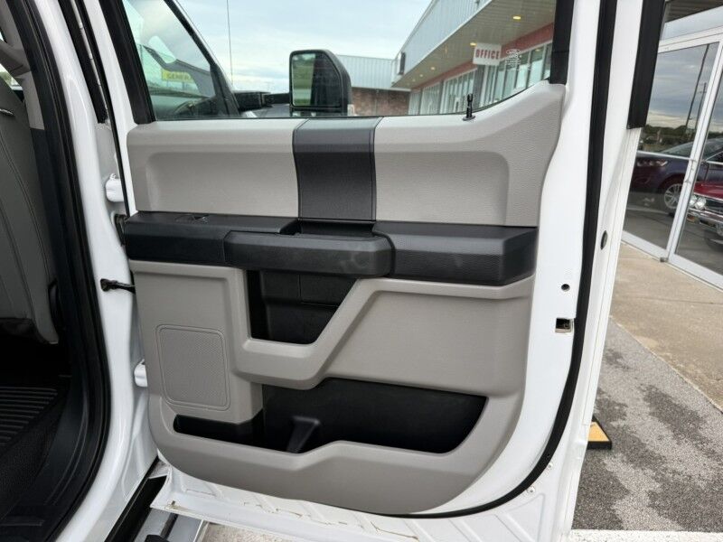 2020 Ford Super Crew F-350 DRW 4x4 Diesel 45k mi's XLT Collinsville OK