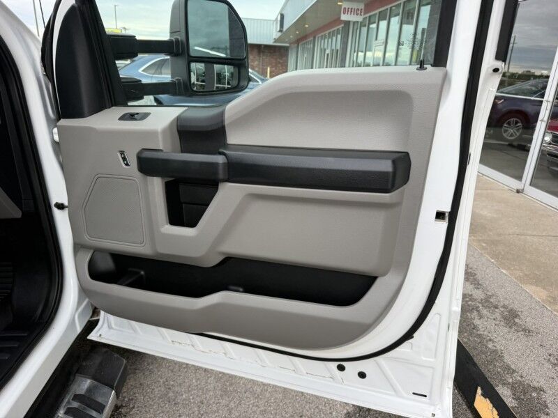 2020 Ford Super Crew F-350 DRW 4x4 Diesel 45k mi's XLT Collinsville OK