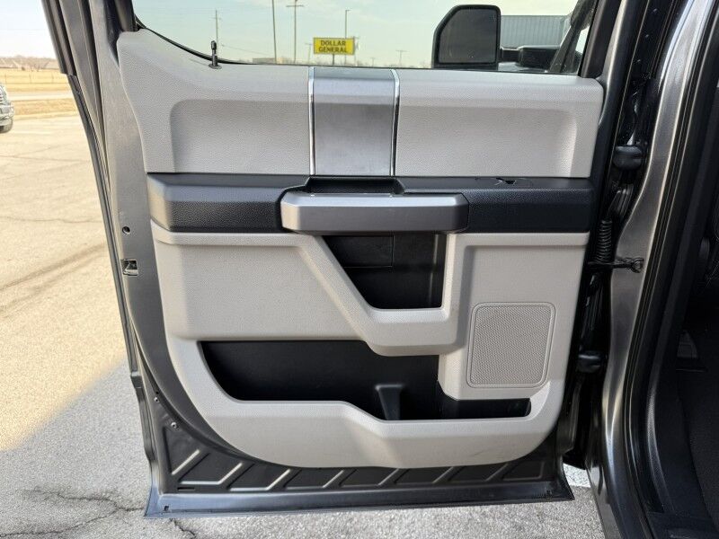 2020 Ford Super Crew F-350 DRW 4x4 Diesel XLT Leather Collinsville OK