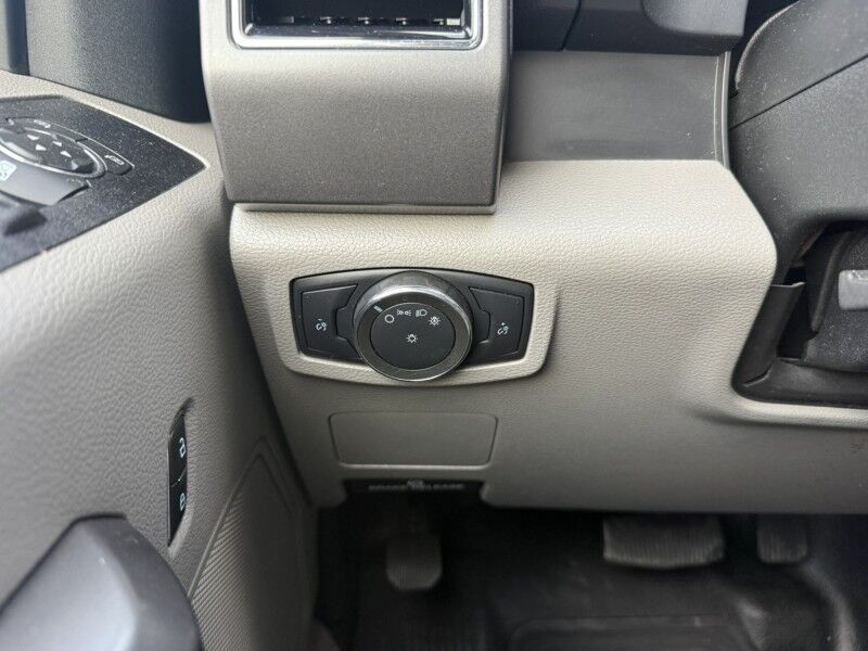 2020 Ford Super Crew F-350 DRW Diesel Utility XLT Collinsville OK
