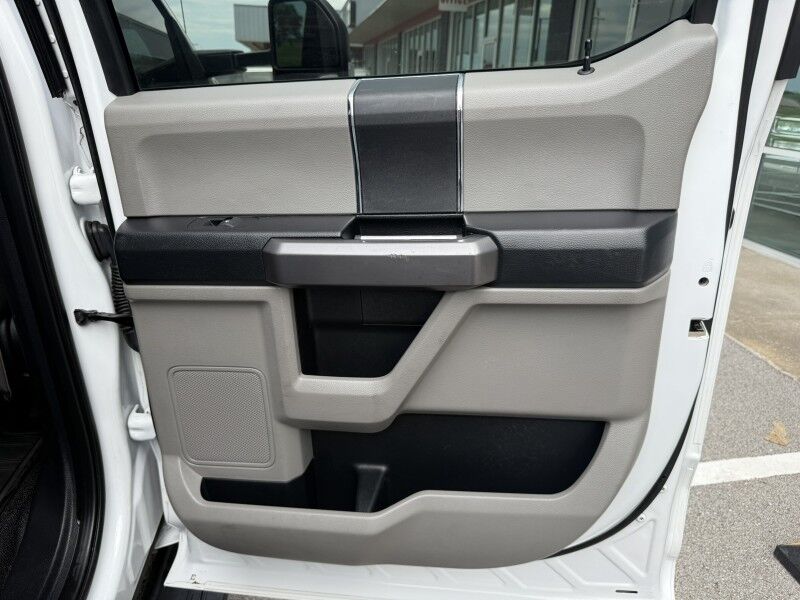 2020 Ford Super Crew F-350 DRW Diesel Utility XLT Collinsville OK