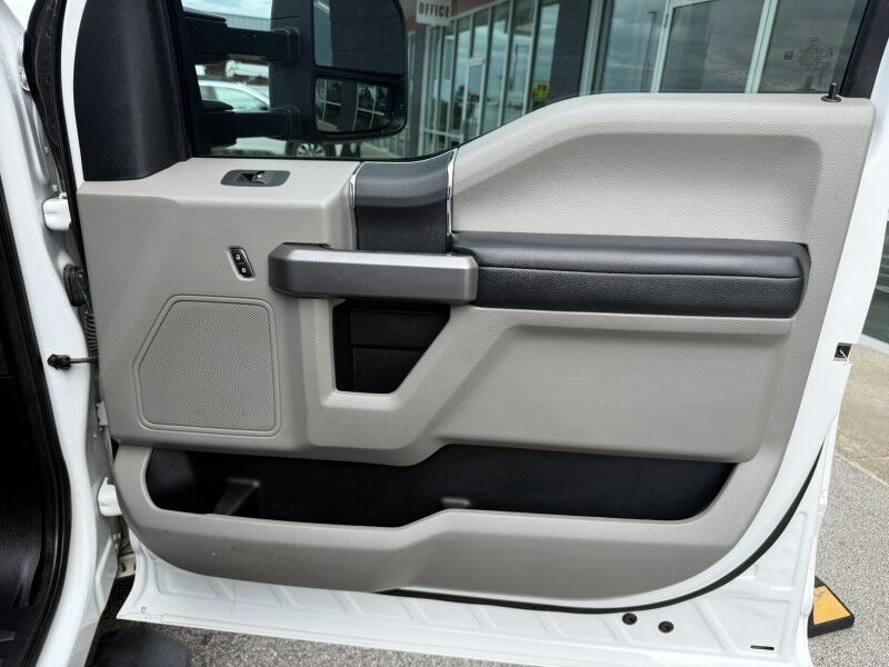 2020 Ford Super Crew F-350 DRW Diesel Utility XLT Collinsville OK