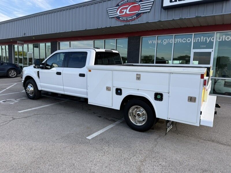 2020 Ford Super Crew F-350 DRW Diesel Utility XLT Collinsville OK