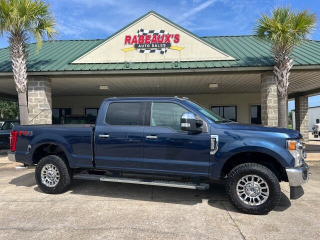 2020 Ford Super Duty F-250 Crew Cab 4WD XLT Lafayette LA