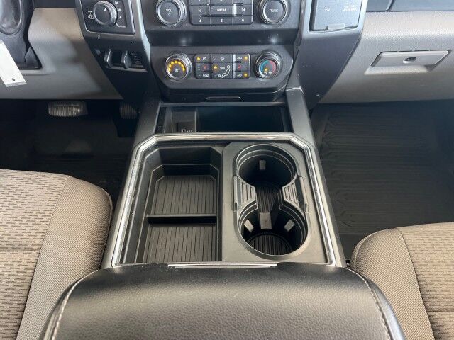 2020 Ford Super Duty F-250 Crew Cab 4WD XLT Lafayette LA