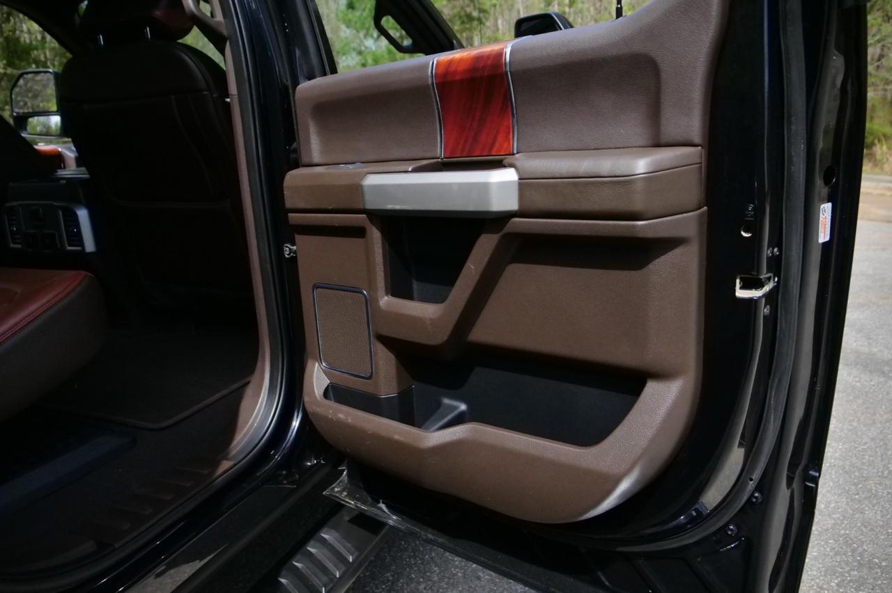 2020 Ford Super Duty F-250 King Ranch 4X4 / Turbo Diesel / Pano Sunroof! Lincolnton NC