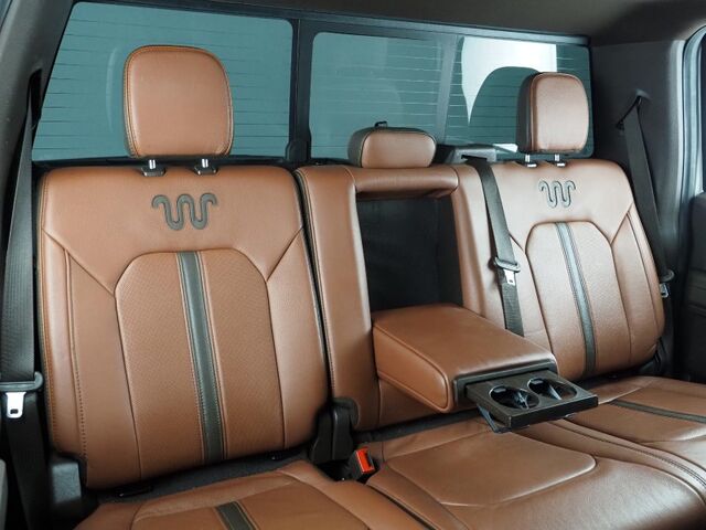 2020 Ford Super Duty F-250 King Ranch Crew Cab 4WD *6.7L DIESEL, ULTIMATE PKG, NAVIGATION, ADAPTIVE CRUISE, SAFETY ALERTS, 360 CAMERAS, TWIN PANEL MOONROOF, LEATHER, CLIMATE SEATS, HEATED STEERING, BANG & OLUFSEN, WIRELESS CHARGING Round Rock TX
