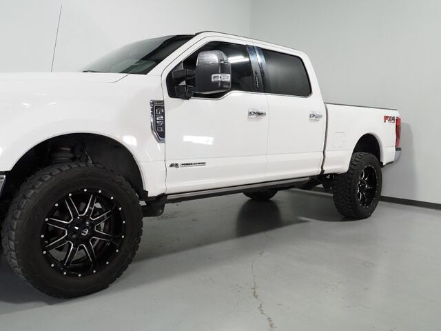 2020 Ford Super Duty F-250 King Ranch Crew Cab 4WD *6.7L DIESEL, ULTIMATE PKG, NAVIGATION, ADAPTIVE CRUISE, SAFETY ALERTS, 360 CAMERAS, TWIN PANEL MOONROOF, LEATHER, CLIMATE SEATS, HEATED STEERING, BANG & OLUFSEN, WIRELESS CHARGING Round Rock TX