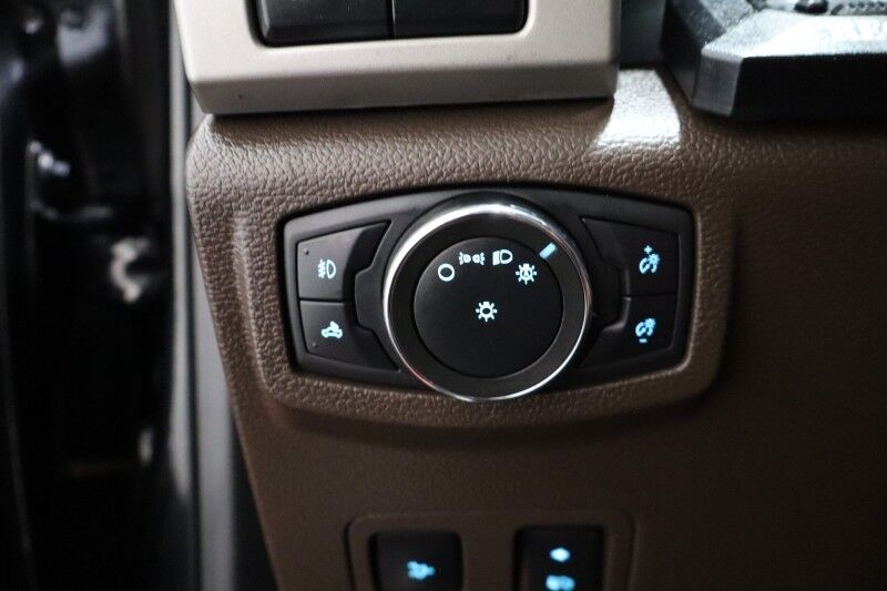 2020 Ford Super Duty F-250 King Ranch Ultimate BDS Lift Fox 37in Tires Sunroof BDS Fox Shocks Arlington TX