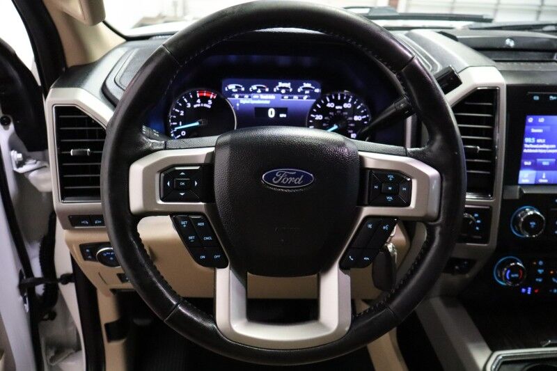 2020 Ford Super Duty F-250 LARIAT 6.7L Diesel GPS Camera Bed Cover Goosneck 35in Tires Arlington TX