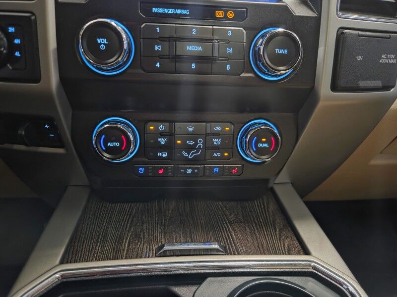 2020 Ford Super Duty F-250 LARIAT Chrome Pkg 6.7L Diesel GPS NEW 35in Tires Fox Shocks Arlington TX