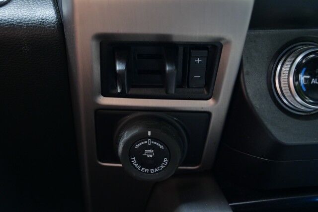 2020 Ford Super Duty F-250 Platinum 4X4 / Massage Seats / Diesel / Nitto Tires! High Point NC