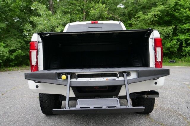 2020 Ford Super Duty F-250 Platinum 4X4 / Massage Seats / Diesel / Nitto Tires! High Point NC