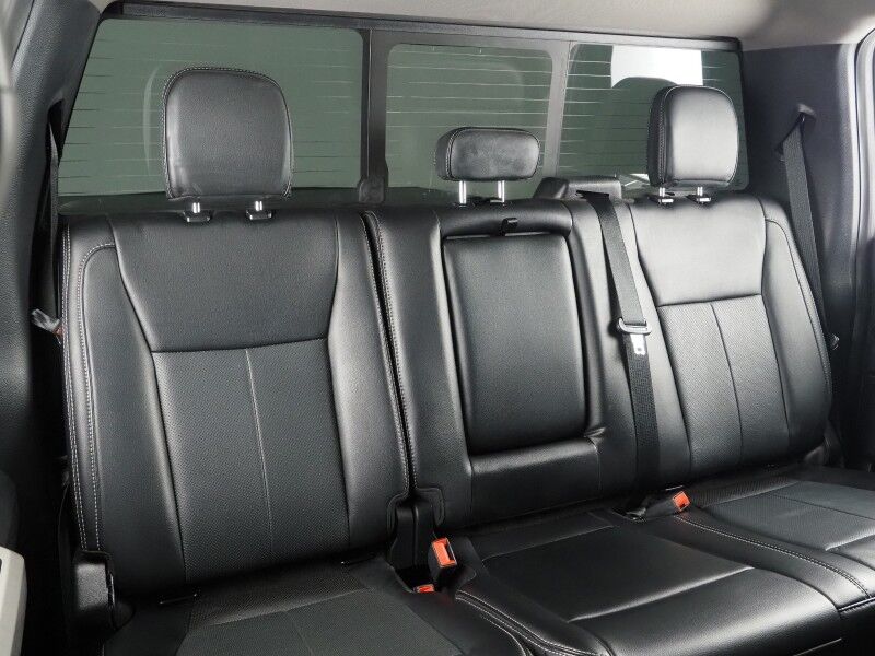 2020 Ford Super Duty F-250 SRW LARIAT 4WD *6.7L V8 DIESEL, NAVIGATION, SAFETY ALERTS, BACKUP-CAMERA, COLOR TOUCHSCREEN, LEATHER, CLIMATE SEATS, REMOTE START, 20 INCH WHEELS, BANG & OLUFSEN, ANDROID & APPLE Round Rock TX