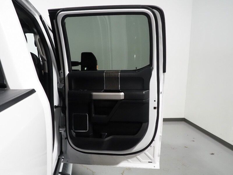 2020 Ford Super Duty F-250 SRW LARIAT 4WD *6.7L V8 DIESEL, NAVIGATION, SAFETY ALERTS, BACKUP-CAMERA, COLOR TOUCHSCREEN, LEATHER, CLIMATE SEATS, REMOTE START, 20 INCH WHEELS, BANG & OLUFSEN, ANDROID & APPLE Round Rock TX