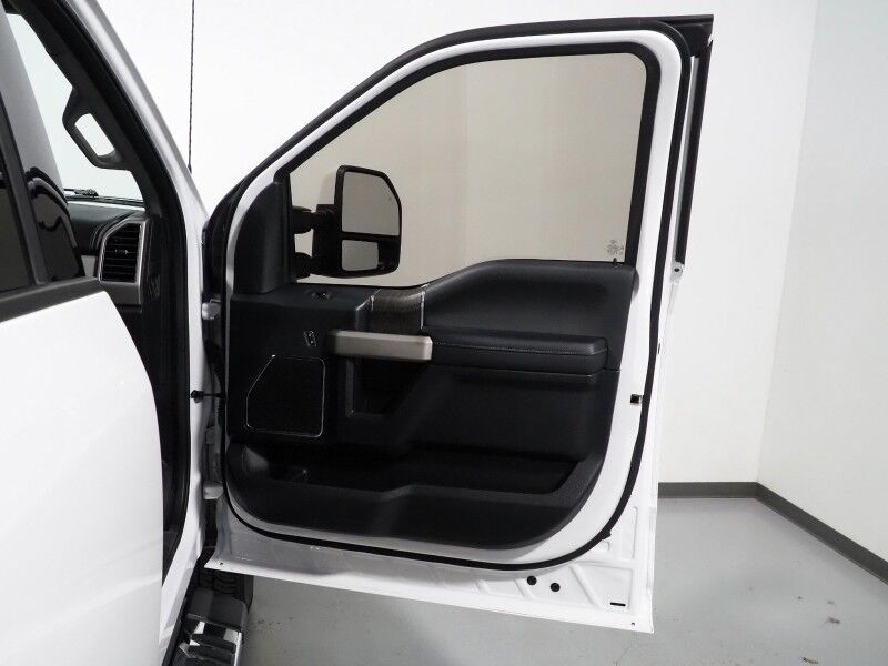 2020 Ford Super Duty F-250 SRW LARIAT 4WD *6.7L V8 DIESEL, NAVIGATION, SAFETY ALERTS, BACKUP-CAMERA, COLOR TOUCHSCREEN, LEATHER, CLIMATE SEATS, REMOTE START, 20 INCH WHEELS, BANG & OLUFSEN, ANDROID & APPLE Round Rock TX