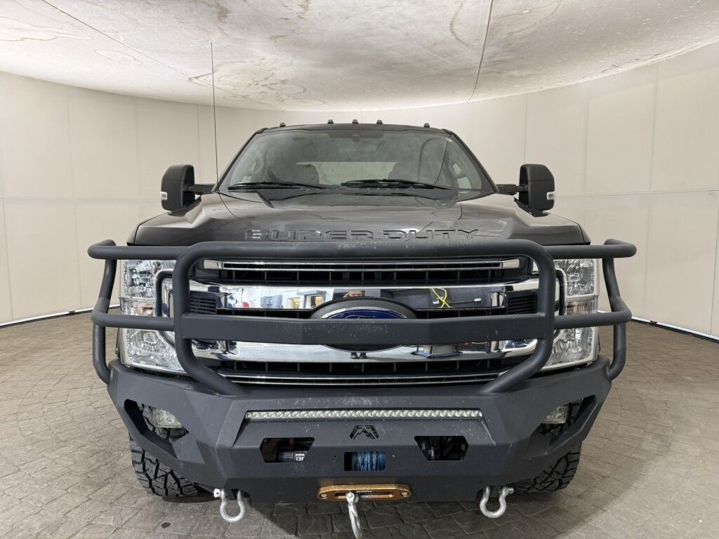 2020 Ford Super Duty F-250 Tremor 4WD Crew Cab 6.7L Diesel Maumee OH