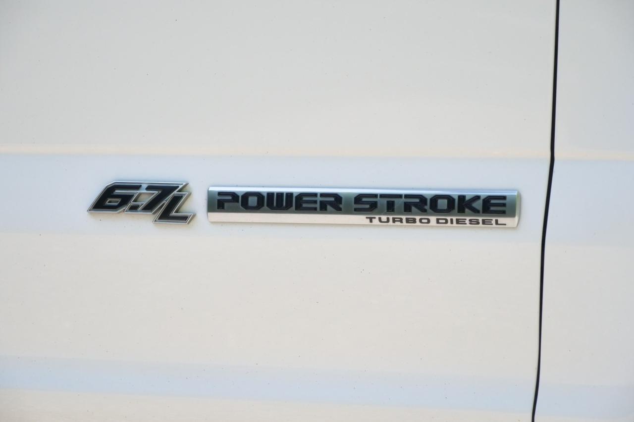 2020 Ford Super Duty F-250 XL 4X4 / V8 Diesel / Power Equipment Group! Lincolnton NC