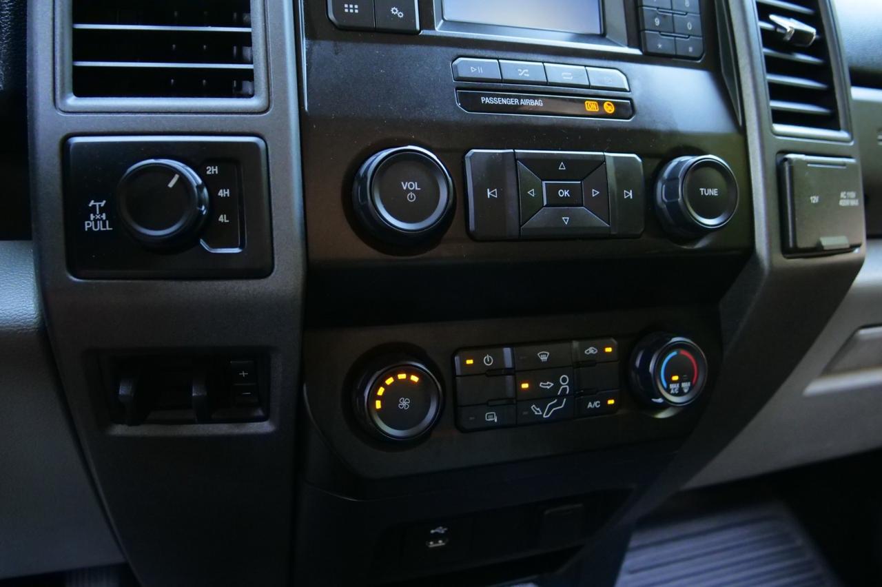 2020 Ford Super Duty F-250 XL 4X4 / V8 Diesel / Power Equipment Group! Lincolnton NC