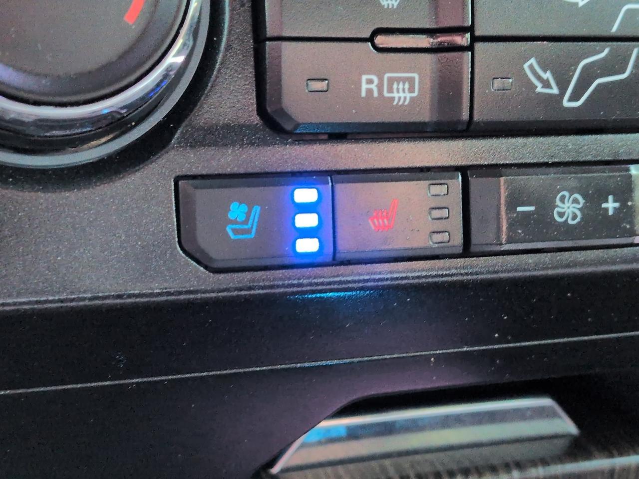 2020 Ford Super Duty F-350 DRW LARIAT Appleton WI