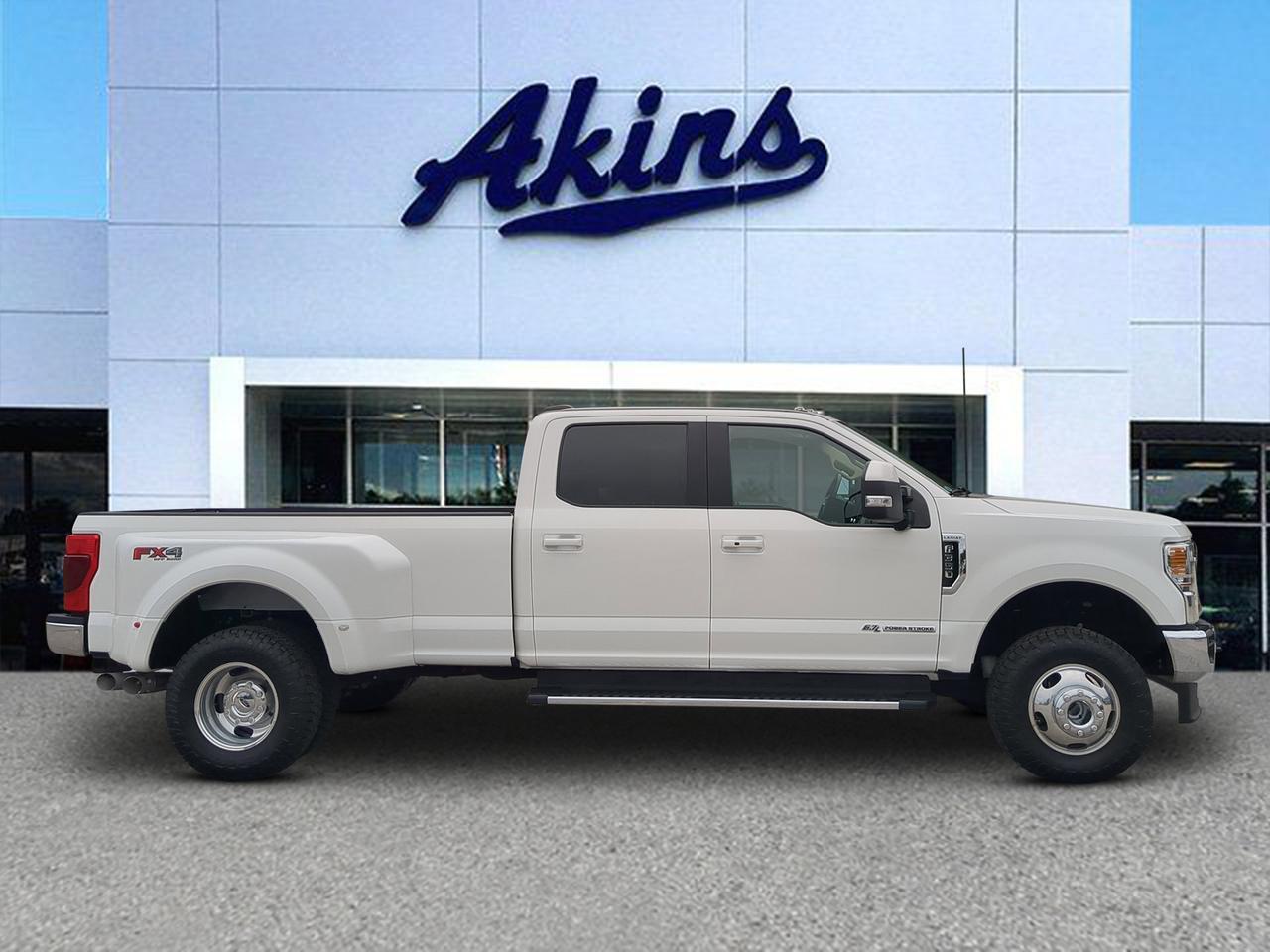 2020 Ford Super Duty F-350 DRW LARIAT
