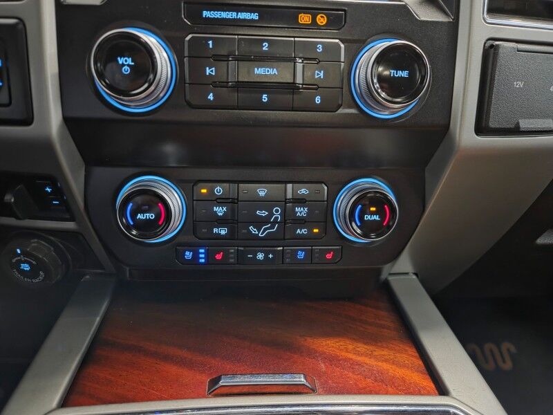 2020 Ford Super Duty F-350 King Ranch Ultimate 6.7L Diesel GPS Camera Sunroof Gooseneck Toyo FREE WARRANTY Arlington TX