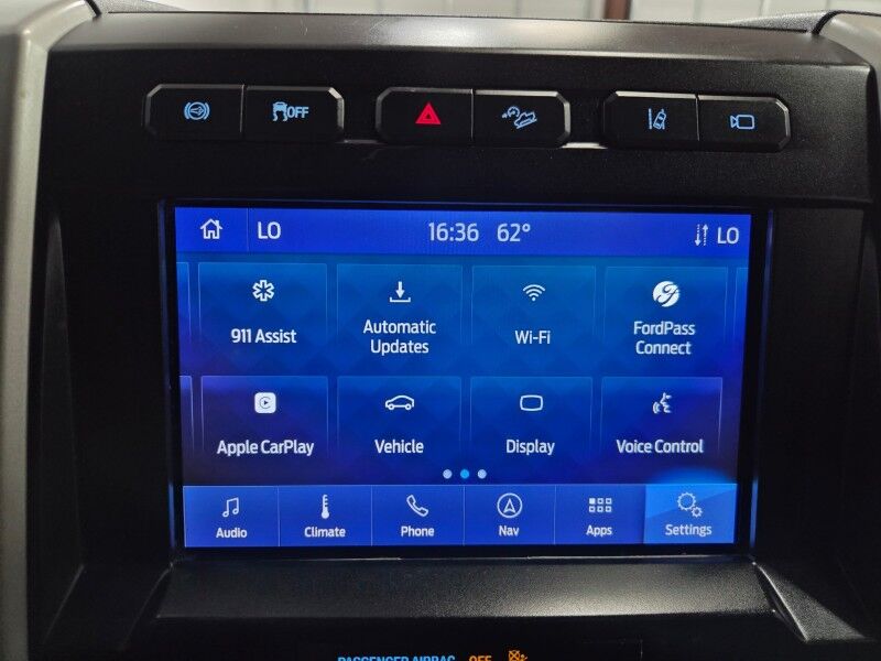 2020 Ford Super Duty F-350 LARIAT 6.7L Diesel Dually GPS Camera FREE WARRANTY Arlington TX