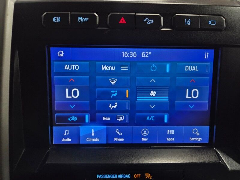 2020 Ford Super Duty F-350 LARIAT 6.7L Diesel Dually GPS Camera FREE WARRANTY Arlington TX