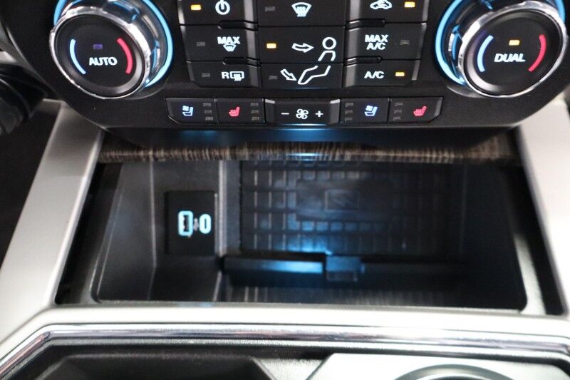 2020 Ford Super Duty F-350 LARIAT Ultimate Dually 6.7L Diesel GPS Camera NEW Tires FREE WARRANTY Arlington TX